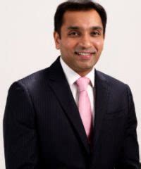 Orthopaedic Surgeon in Singapore • 新加坡骨外科专科医生.